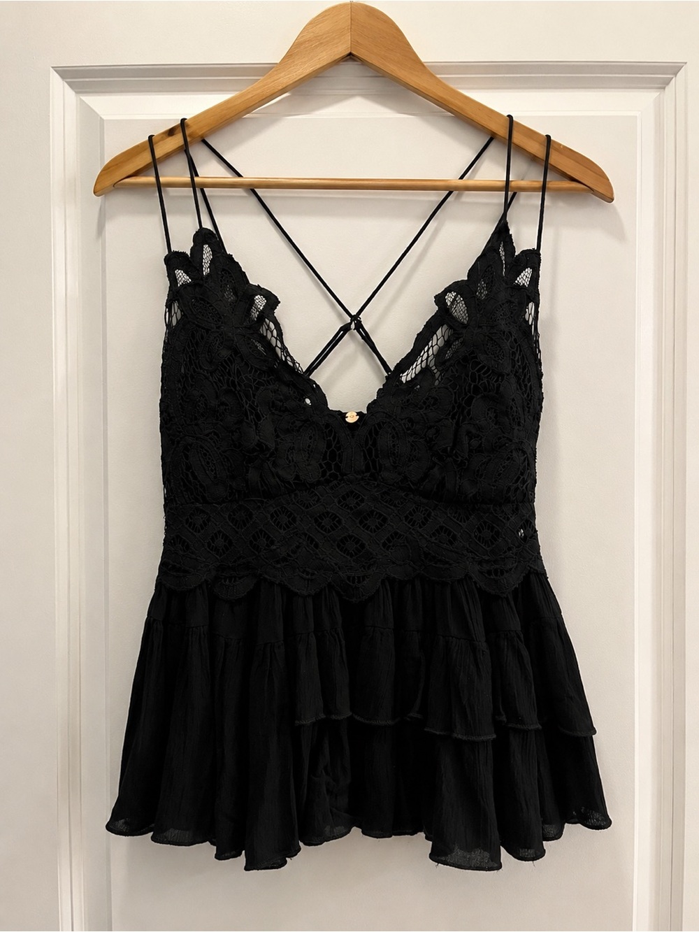 ONE Black Crochet Lace Ruffle Cami Top | Strappy Back | Boho